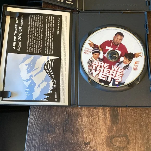 DVD triple feature - Wedding Crashers, Badder Santa, Are we there yet?